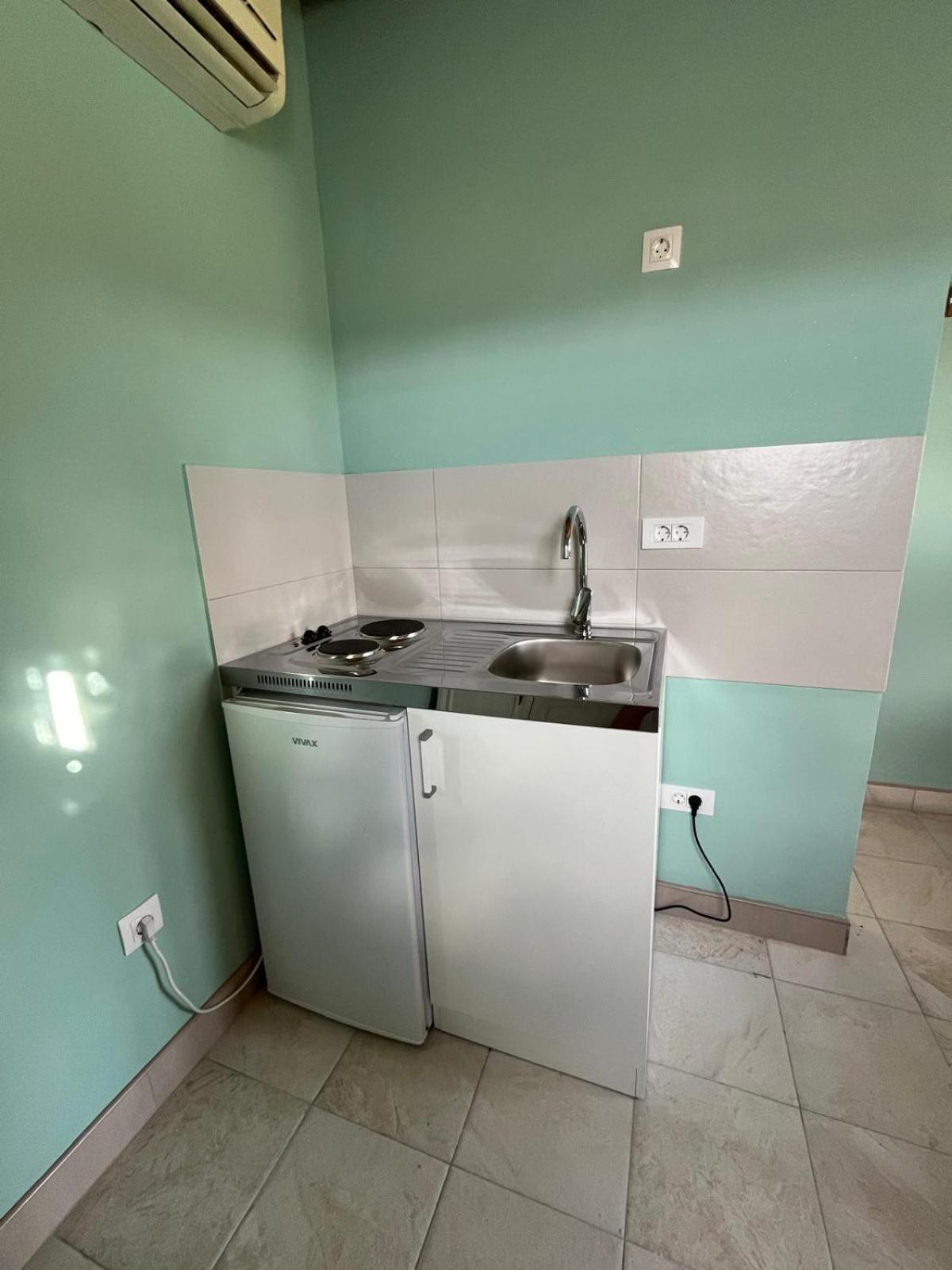 Wooden House Ante Self Check - In And Check - Out Appartement Otočac Buitenkant foto
