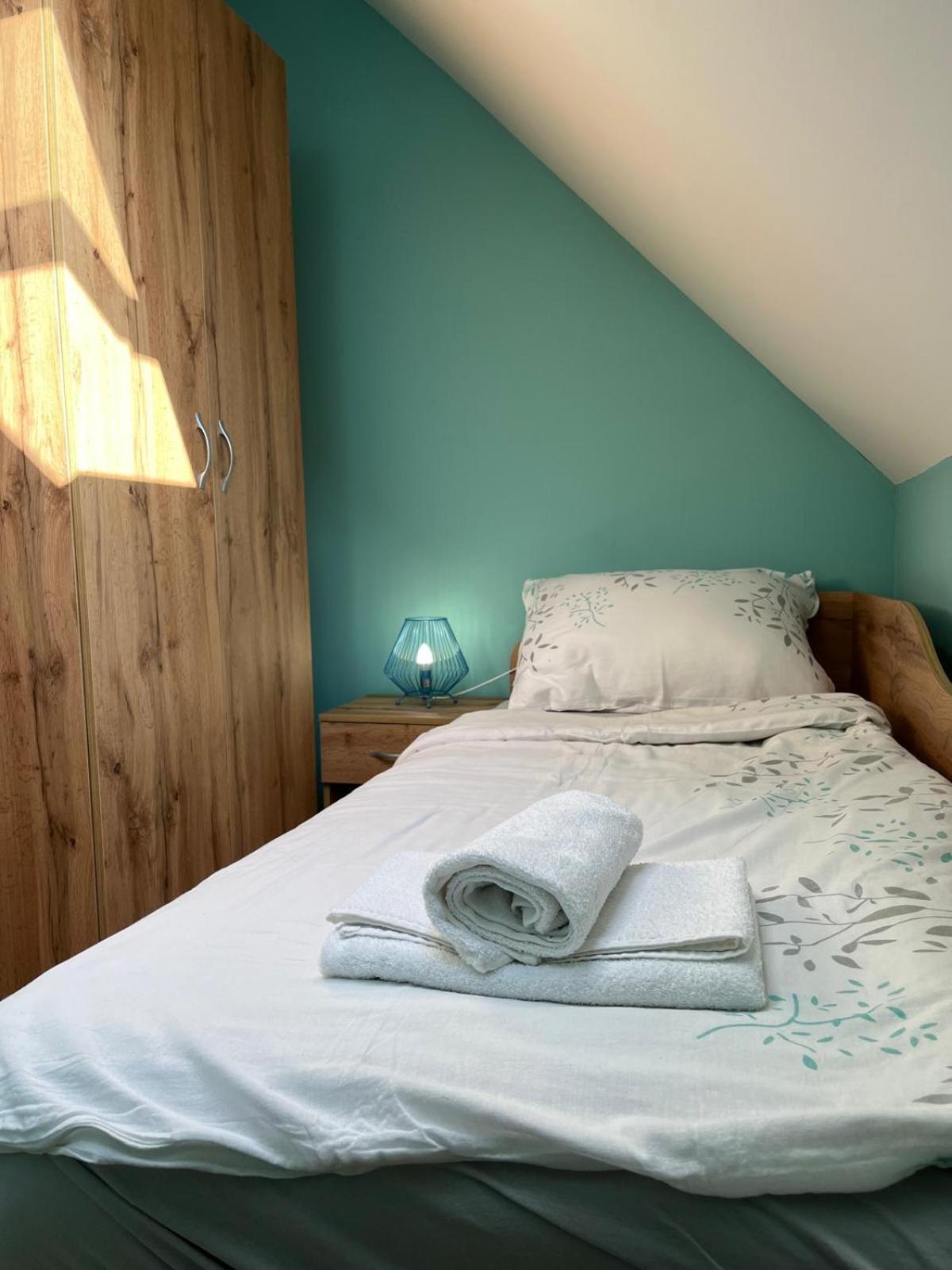 Wooden House Ante Self Check - In And Check - Out Appartement Otočac Buitenkant foto