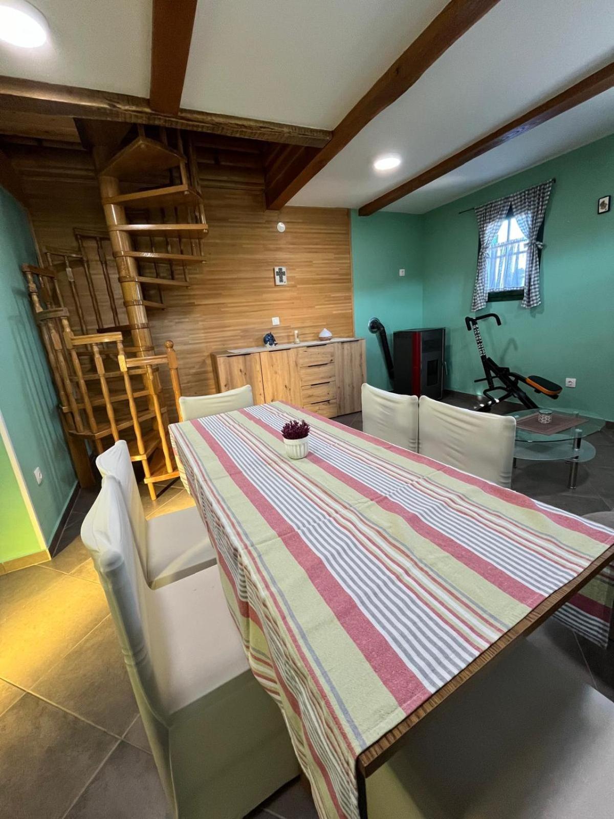 Wooden House Ante Self Check - In And Check - Out Appartement Otočac Buitenkant foto